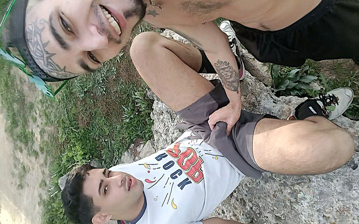 LEO BULGARI: Extrémní veřejné šukání s tímto divokým klukem!!