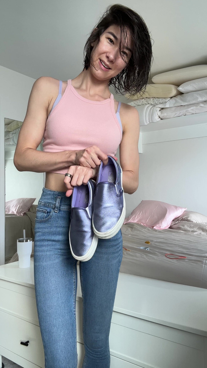 Ms_Emmy_Lynn: Schau zu, wie ich mich in meinem outfit des tages...