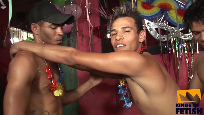 Gay Diaries: Jeden chlap dostane jeho těsný zadek ošukaný dvěma přáteli na...