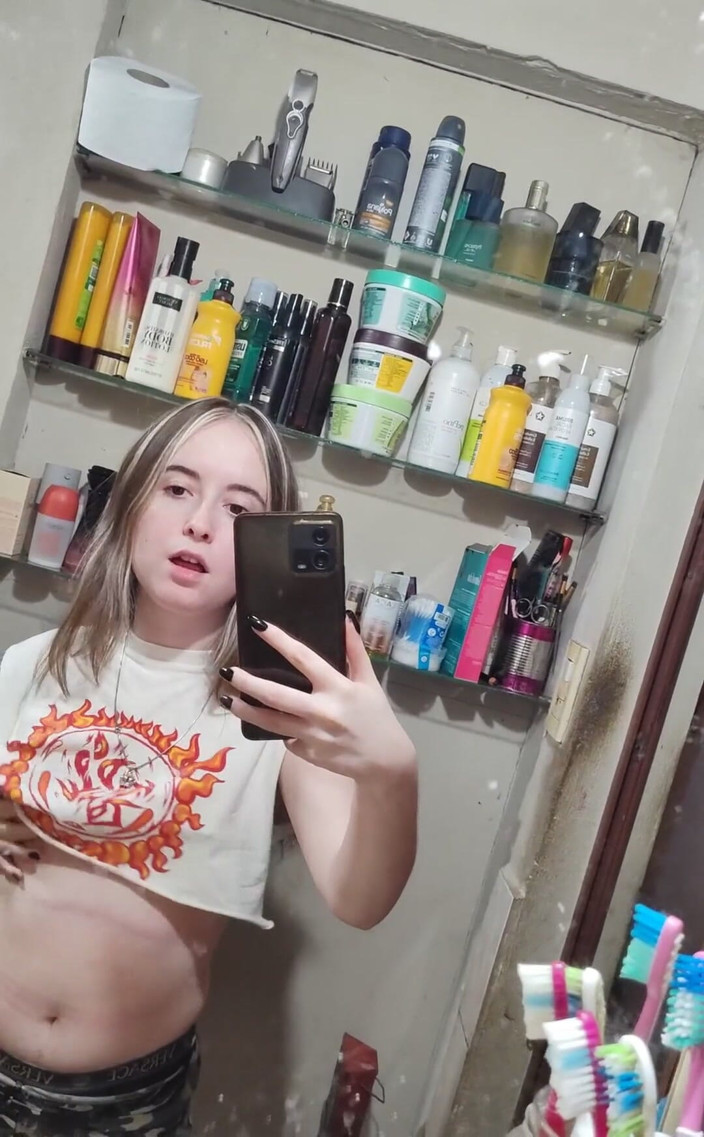 RavenHearth666VIP: Граю з моїми милими сосками