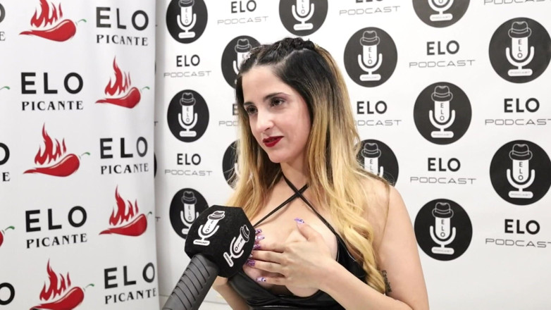 DivinaMaruuu: Моє перше інтерв'ю на Elo Podcast, і я показав їм свої величезні цицьки