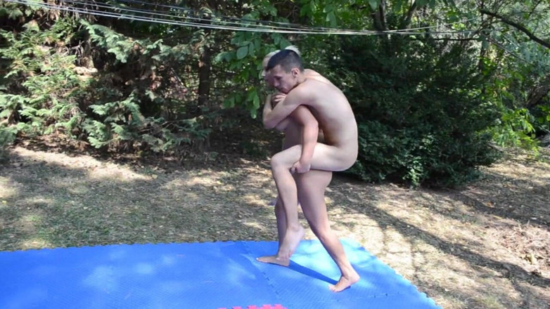 KO Entertainment: At the Backyard, Hot Teen Lana Pleasure Her Boy