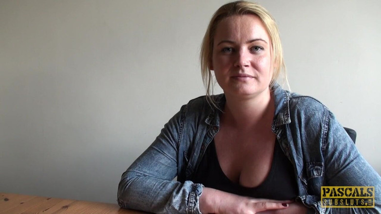 Pascals Subsluts: Amber West - interviu - înainte de sex