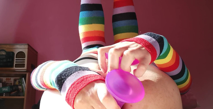 Rainbow Femboy: Nuovo set di video gioco anale del 3 settembre