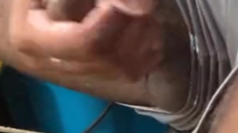 Cum Jacking: Cuando se recordó su coño