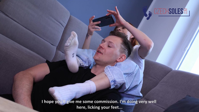 Czech Soles - foot fetish content: Fetish Kaki Pertama Pasangan Membuat Kerja