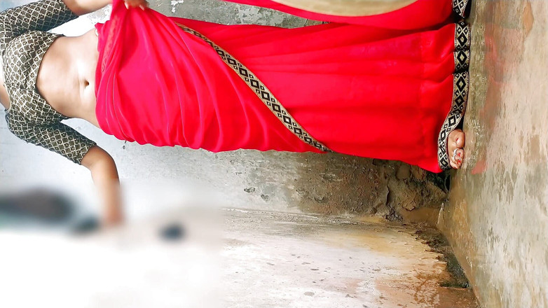 Rakul008: Une bhabhi desi indienne sexy de 18 ans et plus se...