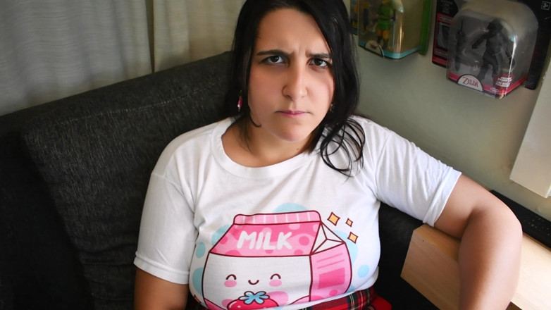melu_world: Stepsister Handjobs Me to Beat My Bubblegum Kink - Bunny Looner