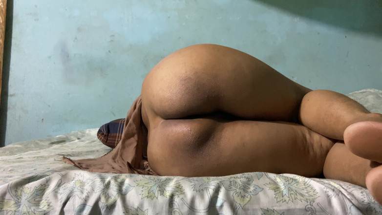 SAFI-SEXY: En voyant la demi-sœur de ma femme seule, j’ai profité...