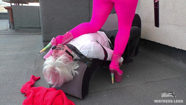 Mistress Legs: Intensives Dach, nylon-arsch reitet chefin lady non-stop reibt das gesicht...