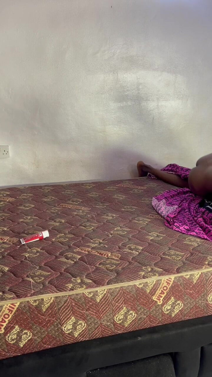 Africagirl: Я займаюся грубим сексом раком із великою дупою мого приятеля