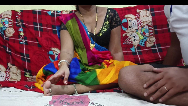 Mumbai Ashu: Juego de roles hindi chudi suru