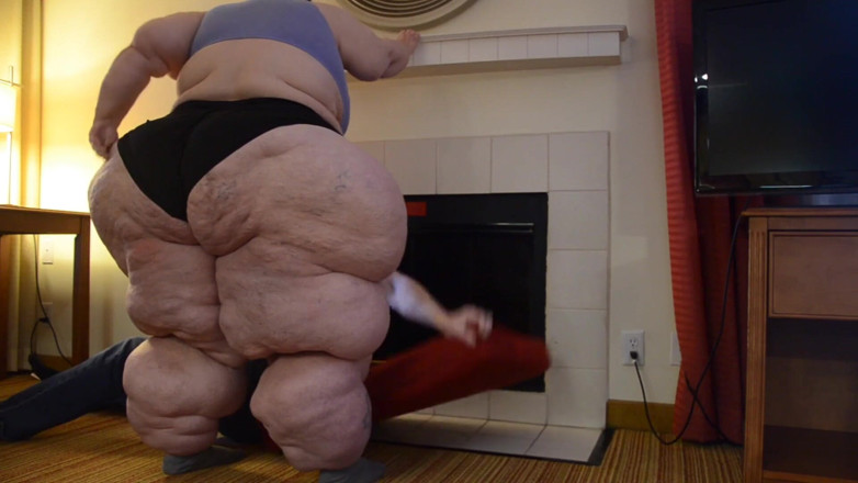 Full Weight Productions: Le piétinement raté de la SSBBW Bobbi Jo