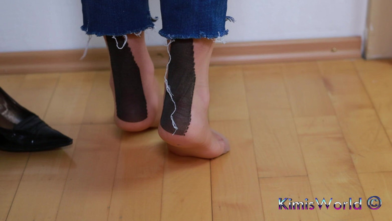 KimisWorld: Eleganza classica - pumps nere e calze nere provocanti in nylon