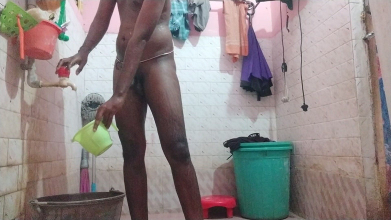 Tamil10inchesbbc: Sesiune sexy tamil10inchesbbc