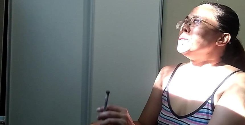 JasmineJade: Testando a iluminação para clipes de fumar..... melhor quando é um...