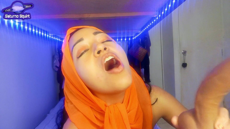 Saturno Squirt: WICHsanleitung, einen leckeren tiefen blowjob und schwarzen kuss bis zum...