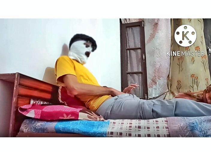 Desi__Panda: 인도 스트레이트 보이 거유 자지 자위