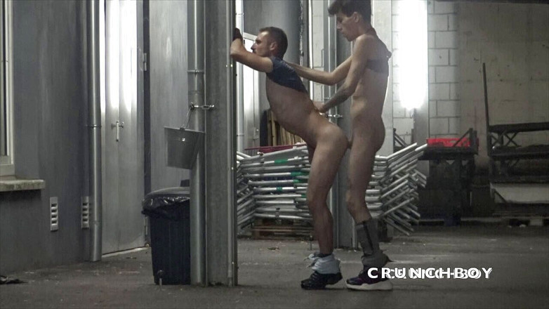 The official French bareback channel: Scally boy disetubuhi mentah-mentah di jalan ehib oleh Alexis