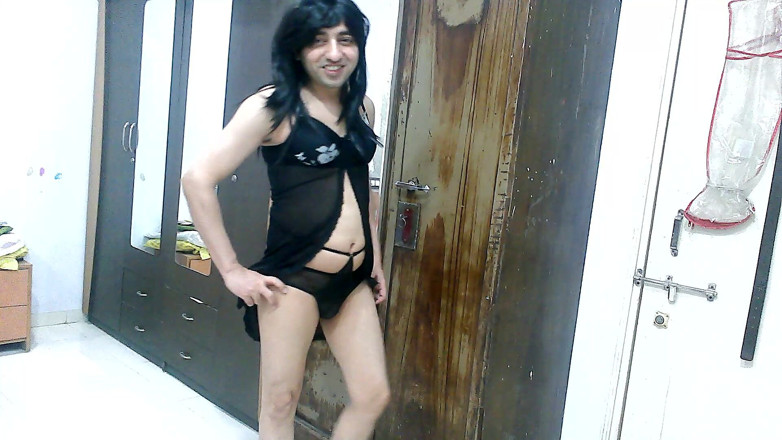 Cute & Nude Crossdresser: Sexy sissy crossdresser femboy Sweet Lollipop in hot black babydoll.