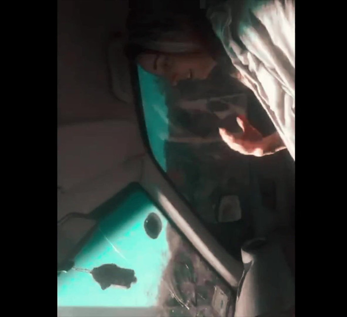 tunoviaputita: Je suce une bite excitée dans la voiture
