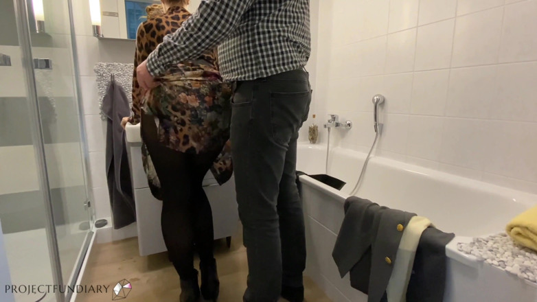 Projectsexdiary: Puta menina fode depois do jantar no hotel
