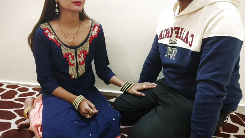Hornycouple149: Sara Mengajar berkongkek pada malam pertama abang tiri dalam audio...