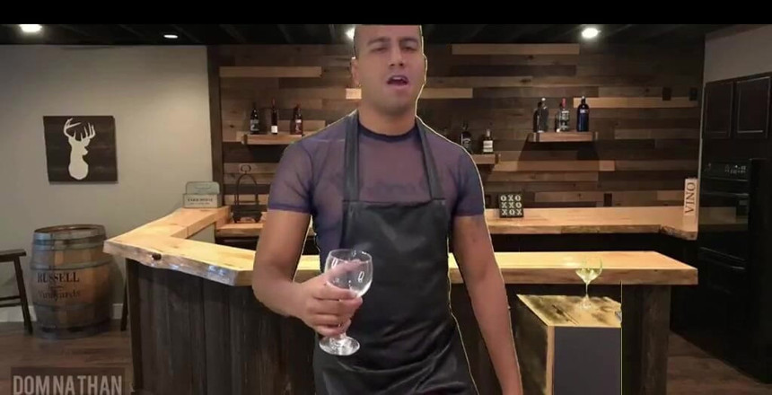 Smoker Master: Benvenuti al bar, è arrivato tardi e stiamo chiudendo, ma penso...
