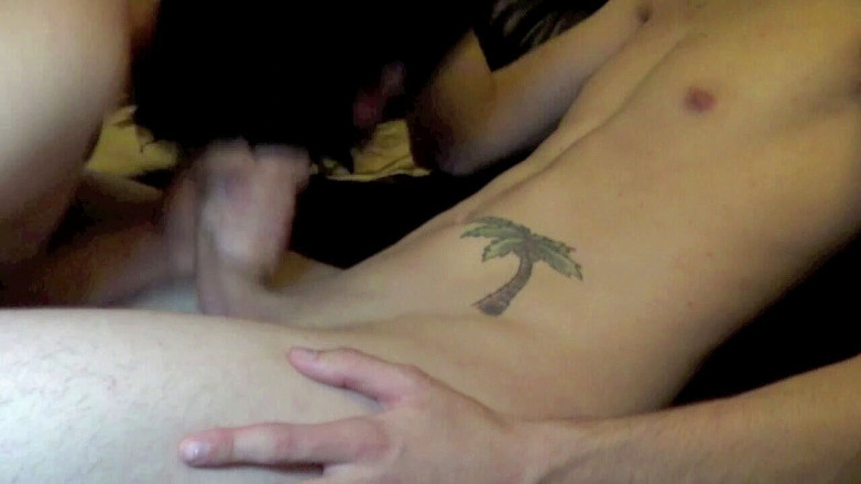 FRENCH STRAIGHT BOYS FUCKING GAY: Slut fruckedによって匿名と大きなコック