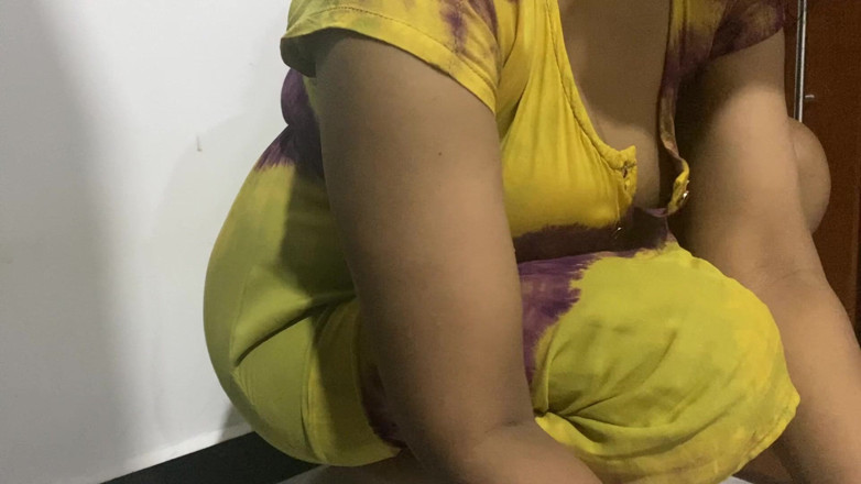 Arabicqueen: Zimmermädchen tamilische tante harte arbeit mit großen balunen