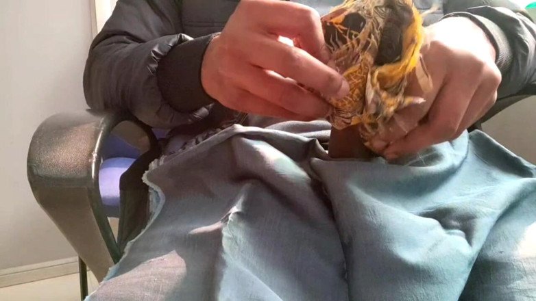 Satin And Silky: Satin Silk Handjob Porn - Dick Head Rub with Satin Silky...