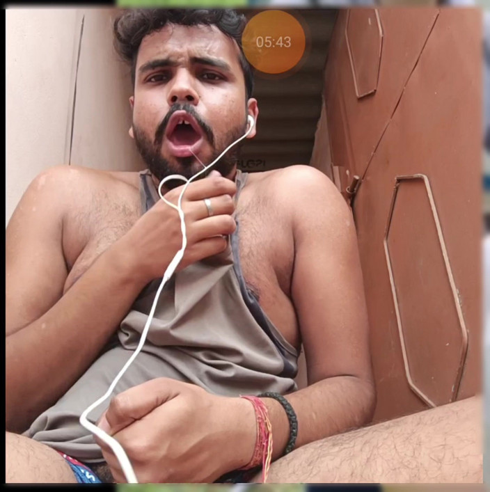 IsmaatDeva: Fantasie und masturbation