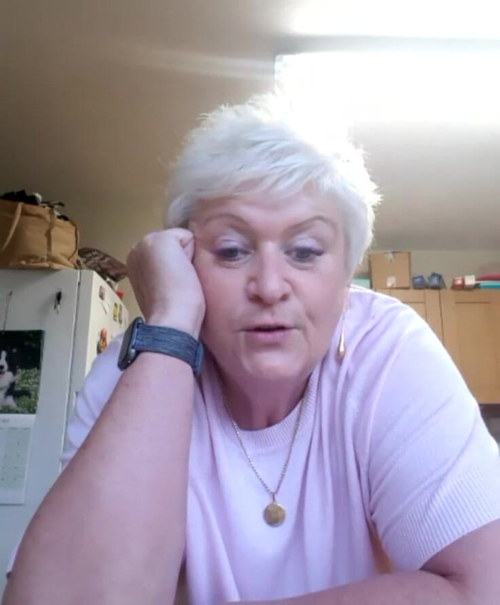 Uk Joolz: Потік почався 12/13/2019 09:13 am