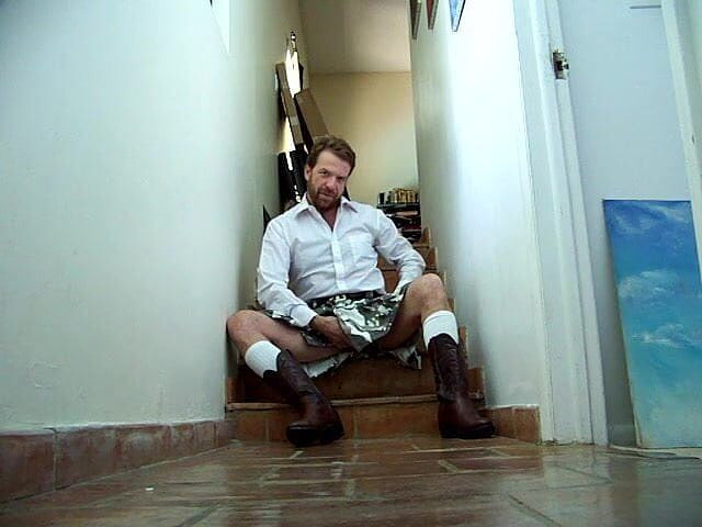 Hairyartist: Hairyartist- kilt et chemise show