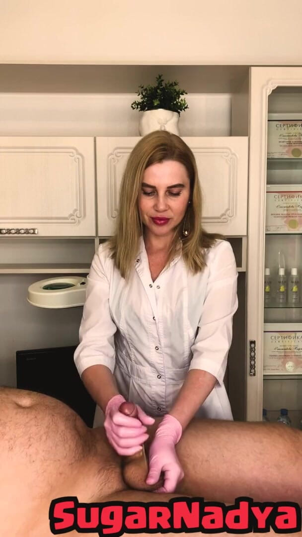 SugarNadya: Formation professionnelle en massage lingamma sur l'exemple du pénis