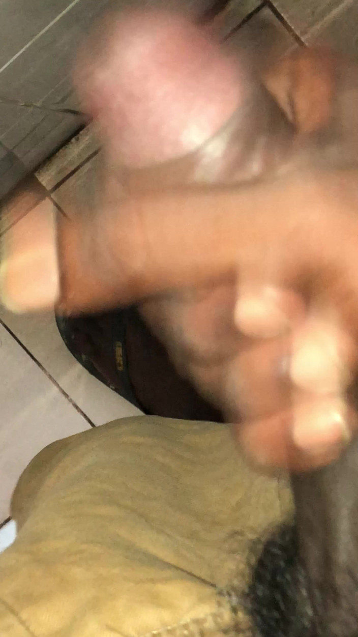 Master nuwan: Melancap zakar besar baru Lanka dalam handjob tuan tandas untuk...