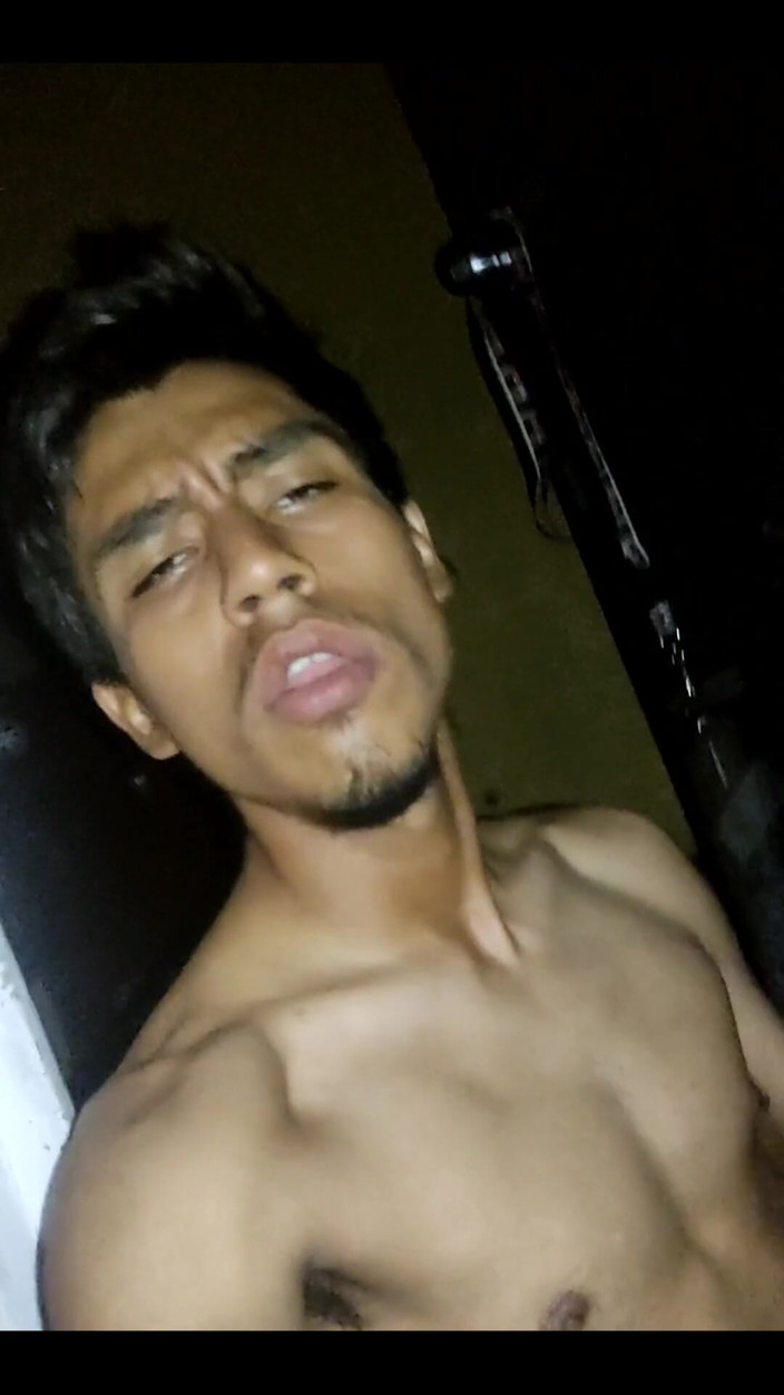 AlexAlejandro13: घर में पोर्च, दूध निष्कासित करना