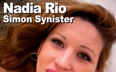 Edge Interactive Publishing: Naudia Rio ve Simon Synister külot emiyor