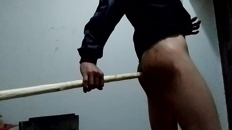 Thakursammy: Pissing King
