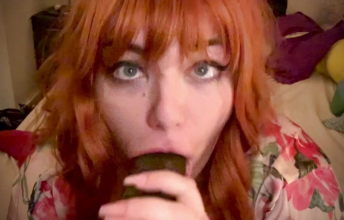 LexxiBakk: Ginger BBC fode na cara para padrasto