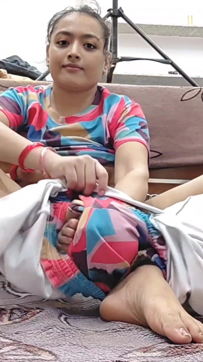Khushboobhabi: La fille du village a ouvert son copain lors d’un...