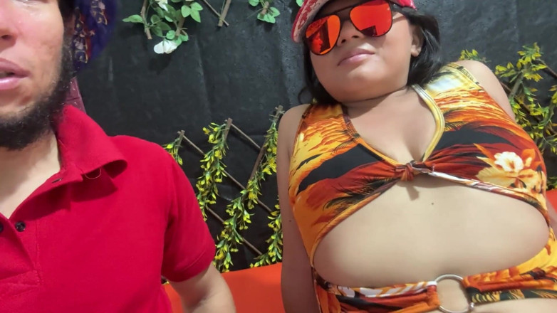 NEGRITA SEXY: Parkvreemde verleiding, prachtige latina milf neemt hem mee naar huis...