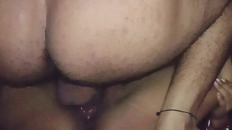Yadav: Indisk desi -flicka Pojkvän och flickvän knullar 69