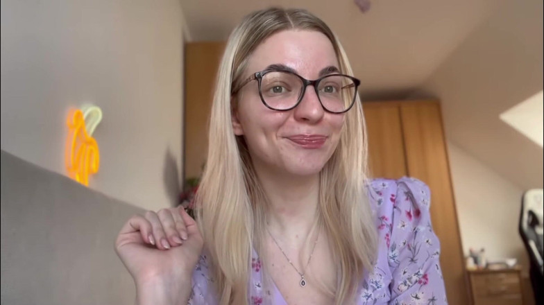Goddess_Bella_Rae: 5 compiti da eseguire a casa della sissy