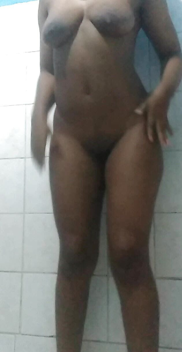 Delicious open butt: Твоя сексуальна брюнетка!!!