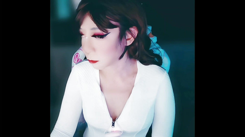 Sophieyuki: Asijská transgender sexy