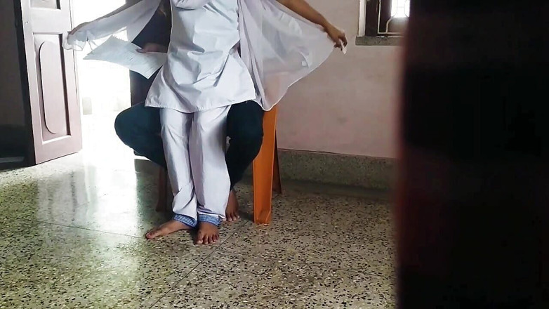 Fantacycutting: असली नर्स लड़की का नया वीडियो