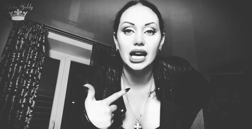 Goddess Misha Goldy: Sono a casa Tua... Sei legata e debole... Non puoi...