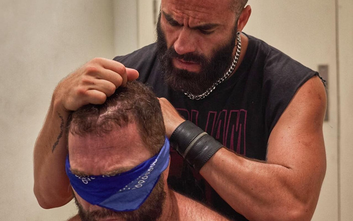 The Bearded Master: Vousatý pán používá svalové sub