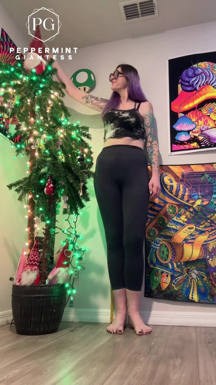 Peppermint Giantess: 6'7 - Menara Bertelanjang Gergasi Atas Segala-galanya Di Rumah! Perbandingan ketinggian +...